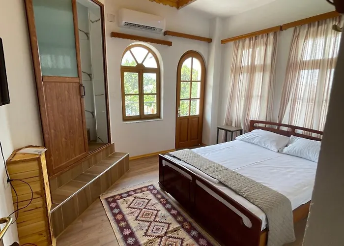 Great * Gjirokastër